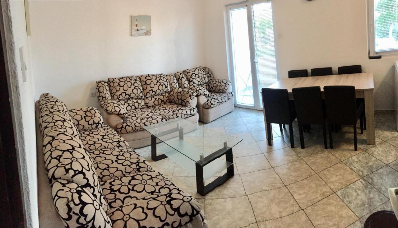 Apartmani Nerko Pag Town Εξωτερικό φωτογραφία