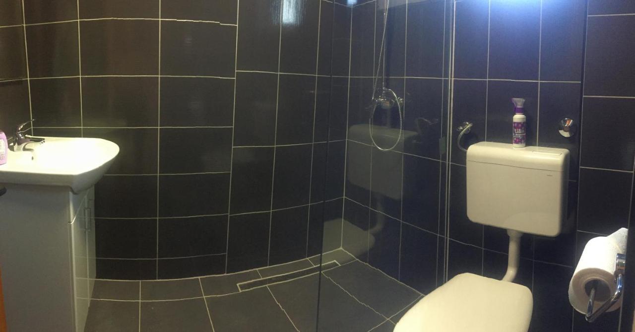 Apartmani Nerko Pag Town Εξωτερικό φωτογραφία