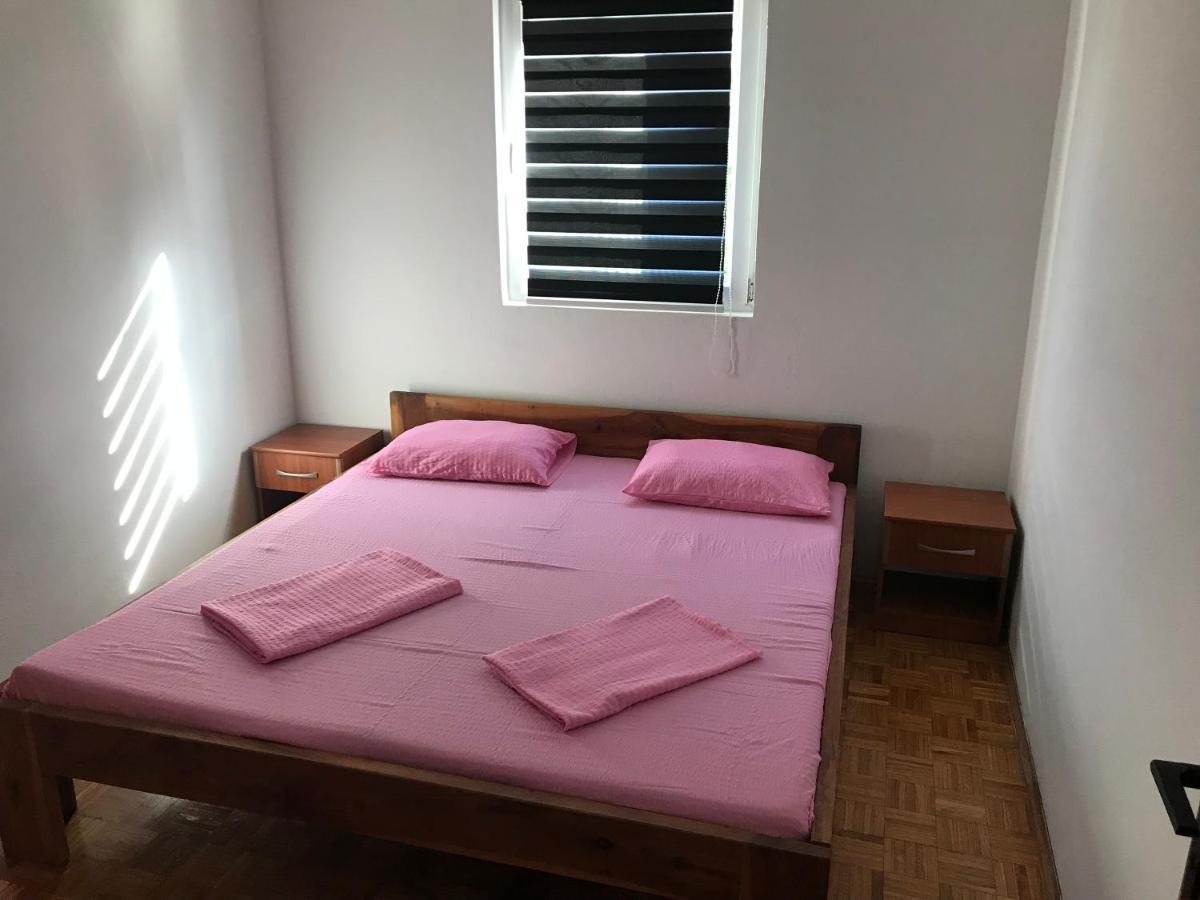 Apartmani Nerko Pag Town Εξωτερικό φωτογραφία