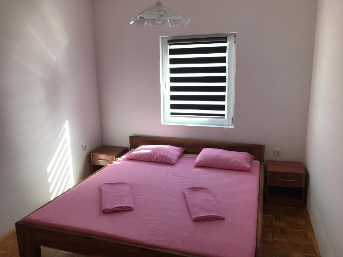 Apartmani Nerko Pag Town Εξωτερικό φωτογραφία