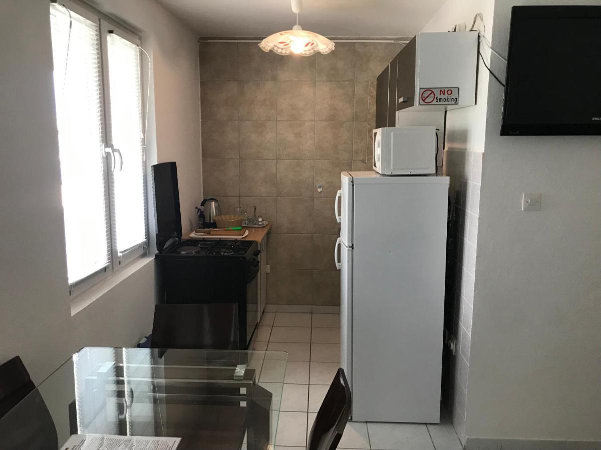 Apartmani Nerko Pag Town Εξωτερικό φωτογραφία